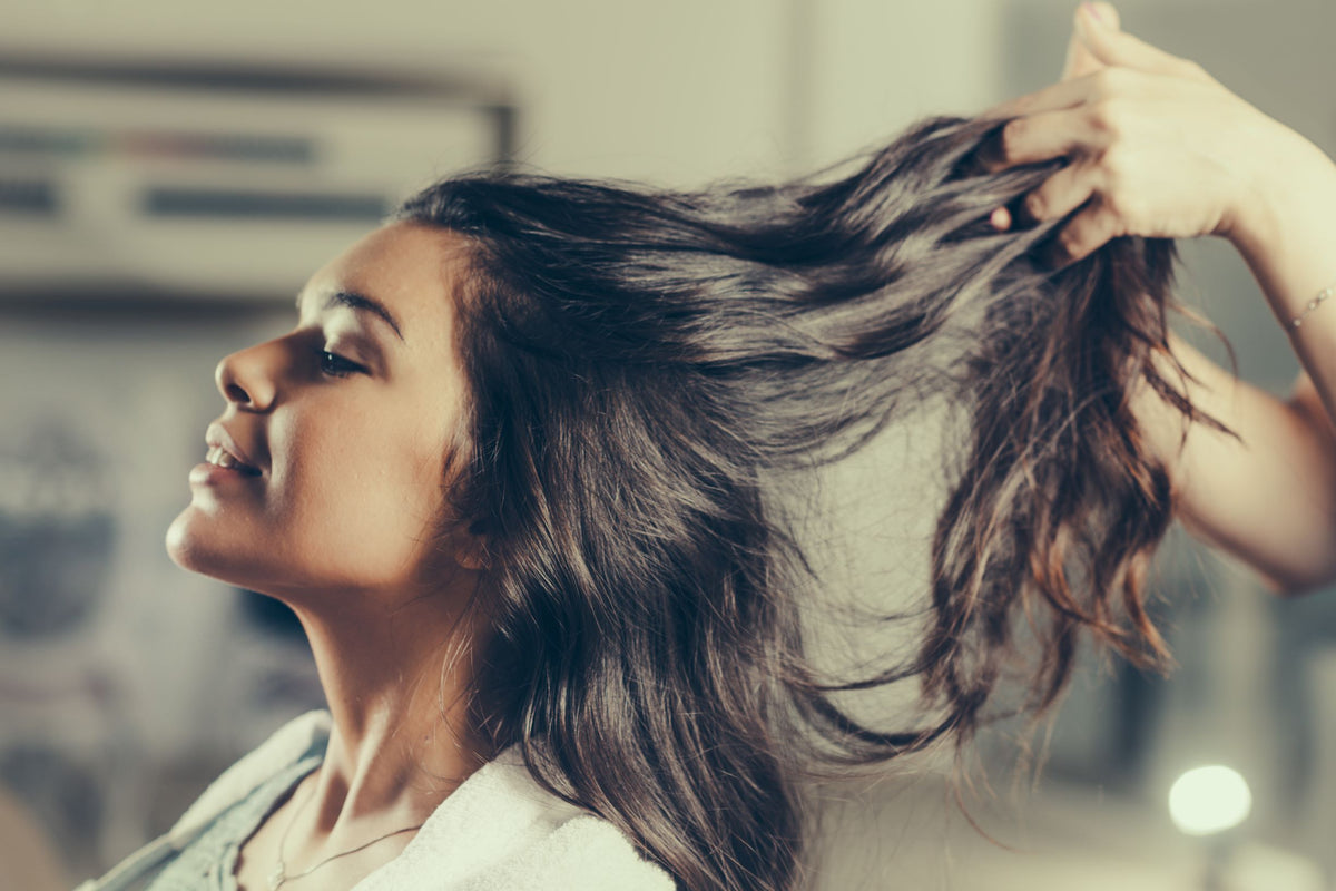 HAIR GLITTER WAND - TEAL – Jean Pierre Cosmetics